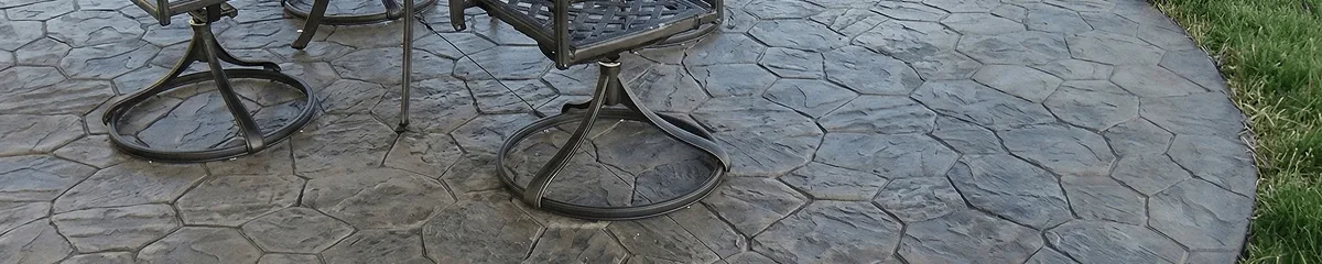 Garden relaxation area with professionally installed stone flooring in Tucson AZ